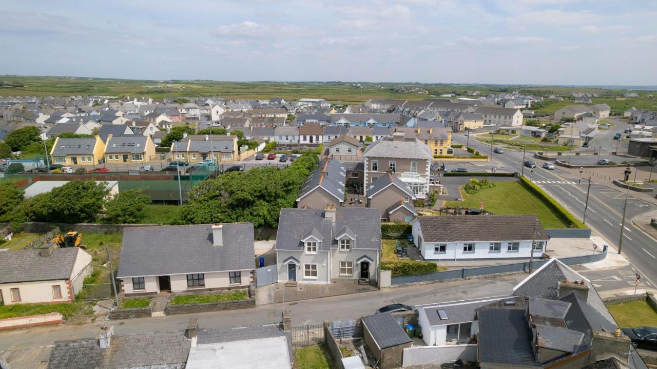 Kilkee Townhouse By Trident Holiday Homes Exterior photo